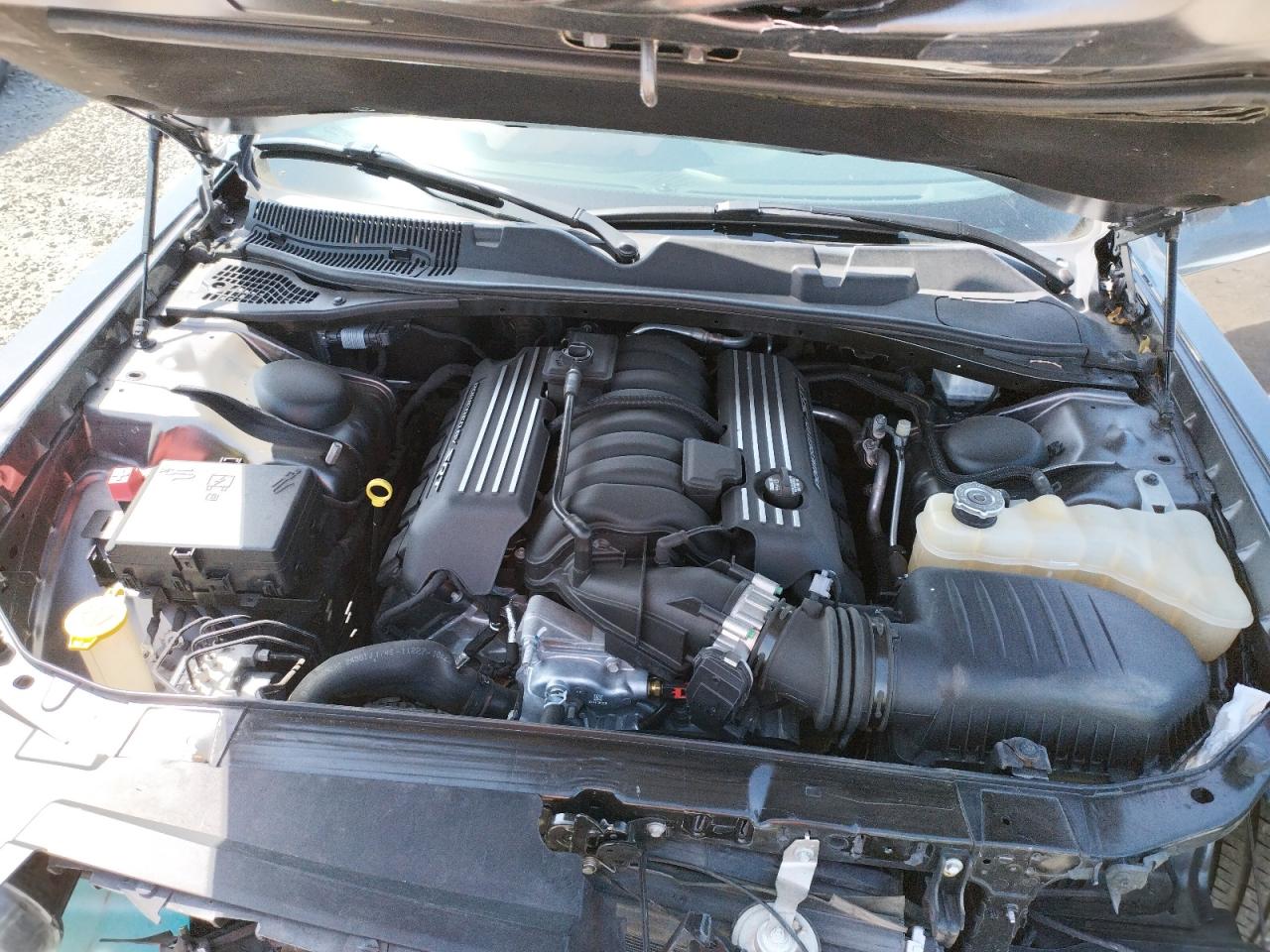 Photo 7 from auction – 2016 DODGE CHALLENGER with VIN 2C3CDZFJ9GH300815