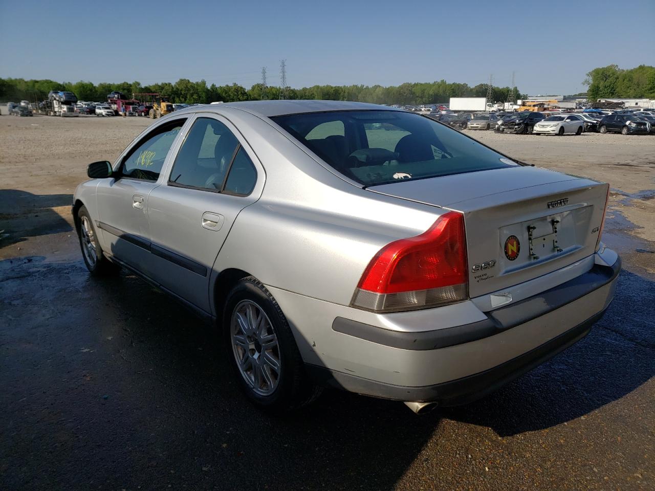 Photo 3 from auction – 2004 VOLVO S60 2.5T with VIN YV1RS59V742387020