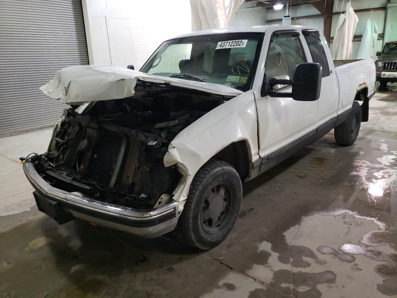 Photo 2 from auction – 1997 GMC SIERRA C15 with VIN 1GTEC19R4VE560246