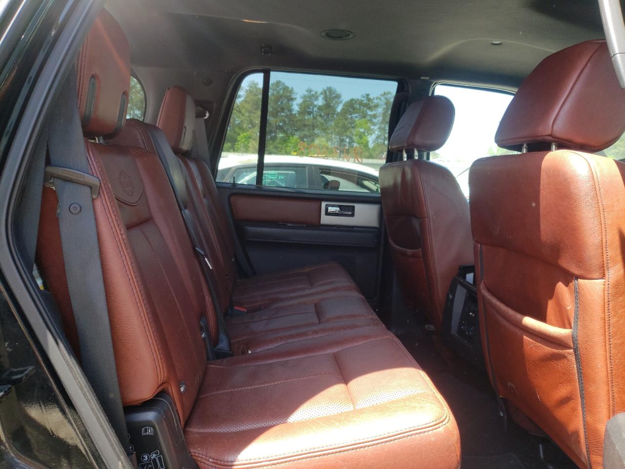Photo 6 from auction – 2008 FORD EXPEDITION with VIN 1FMFU17528LA56260
