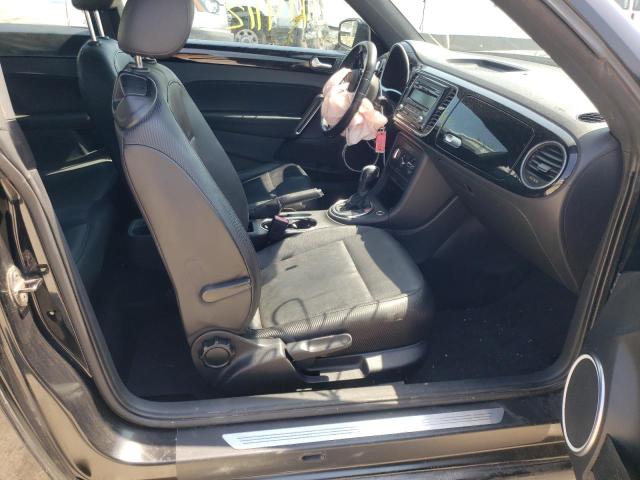 Photo 5 from auction – 2012 VOLKSWAGEN BEETLE with VIN 3VWJP7AT1CM632103