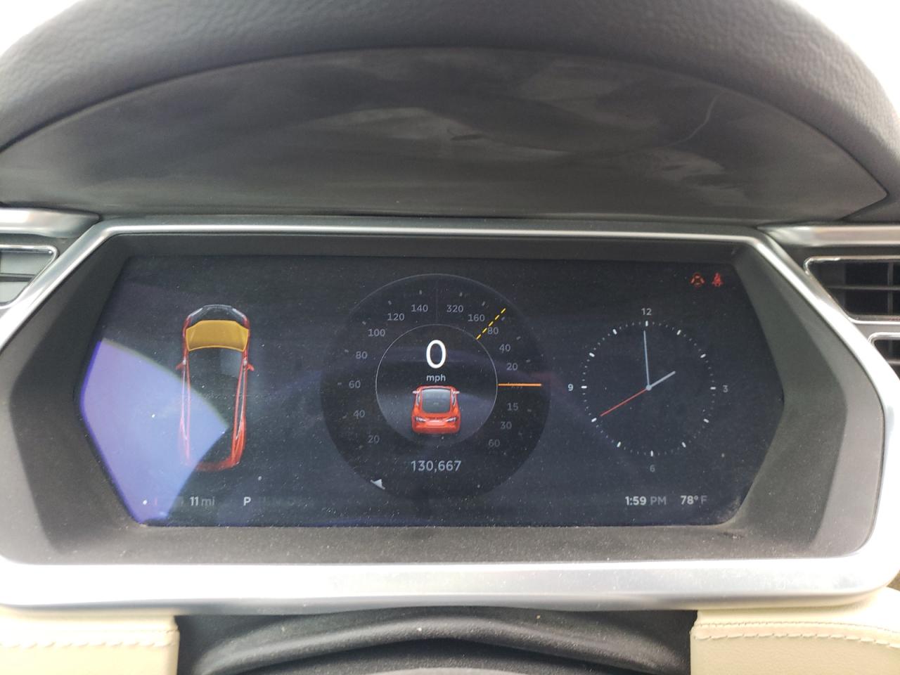Photo 8 from auction – 2013 TESLA MODEL S with VIN 5YJSA1DN4DFP09880