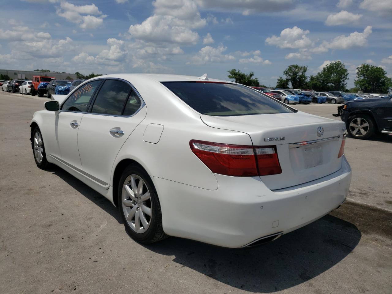 Photo 3 from auction – 2009 LEXUS LS 460 with VIN JTHBL46F095089277