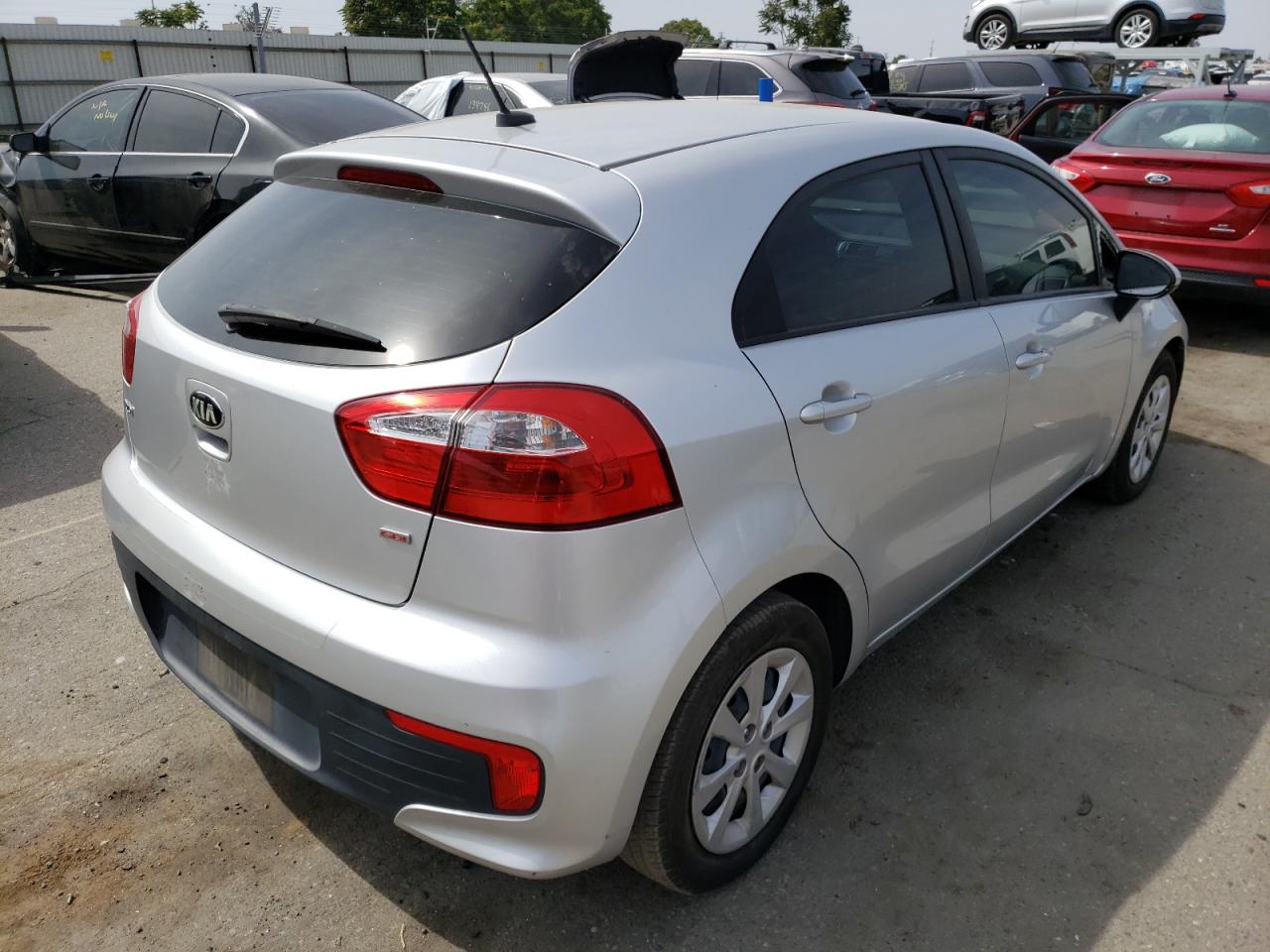 Photo 4 from auction – 2016 KIA RIO LX with VIN KNADM5A33G6676197