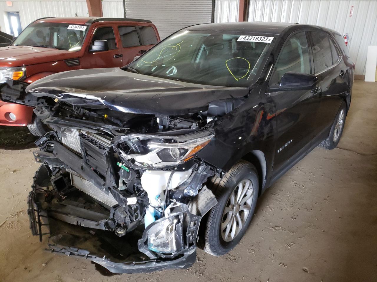 Photo 2 from auction – 2020 CHEVROLET EQUINOX LT with VIN 3GNAXTEVXLS732596