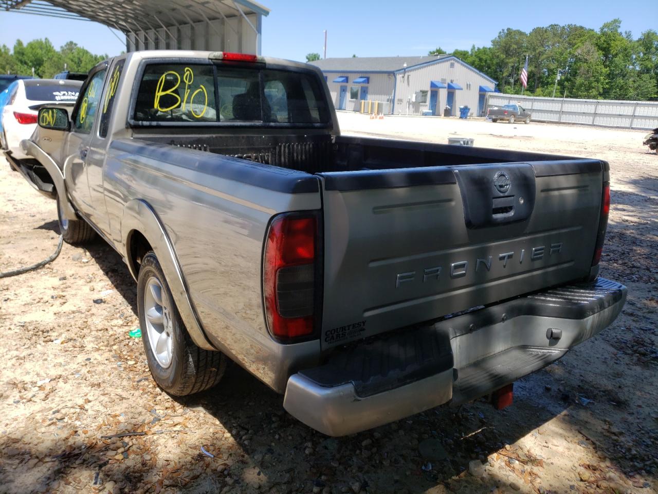 Photo 3 from auction – 2002 NISSAN FRONTIER K with VIN 1N6DD26S72C348936