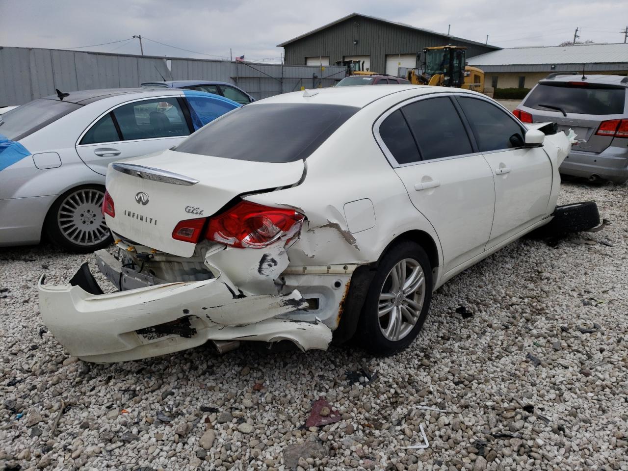 Photo 4 from auction – 2011 INFINITI G25 with VIN JN1DV6AR3BM450100