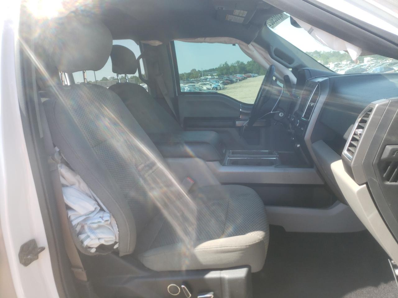 Foto 5 de la subasta – 2017 FORD F150 SUPER con VIN 1FTEW1EF8HFA56834