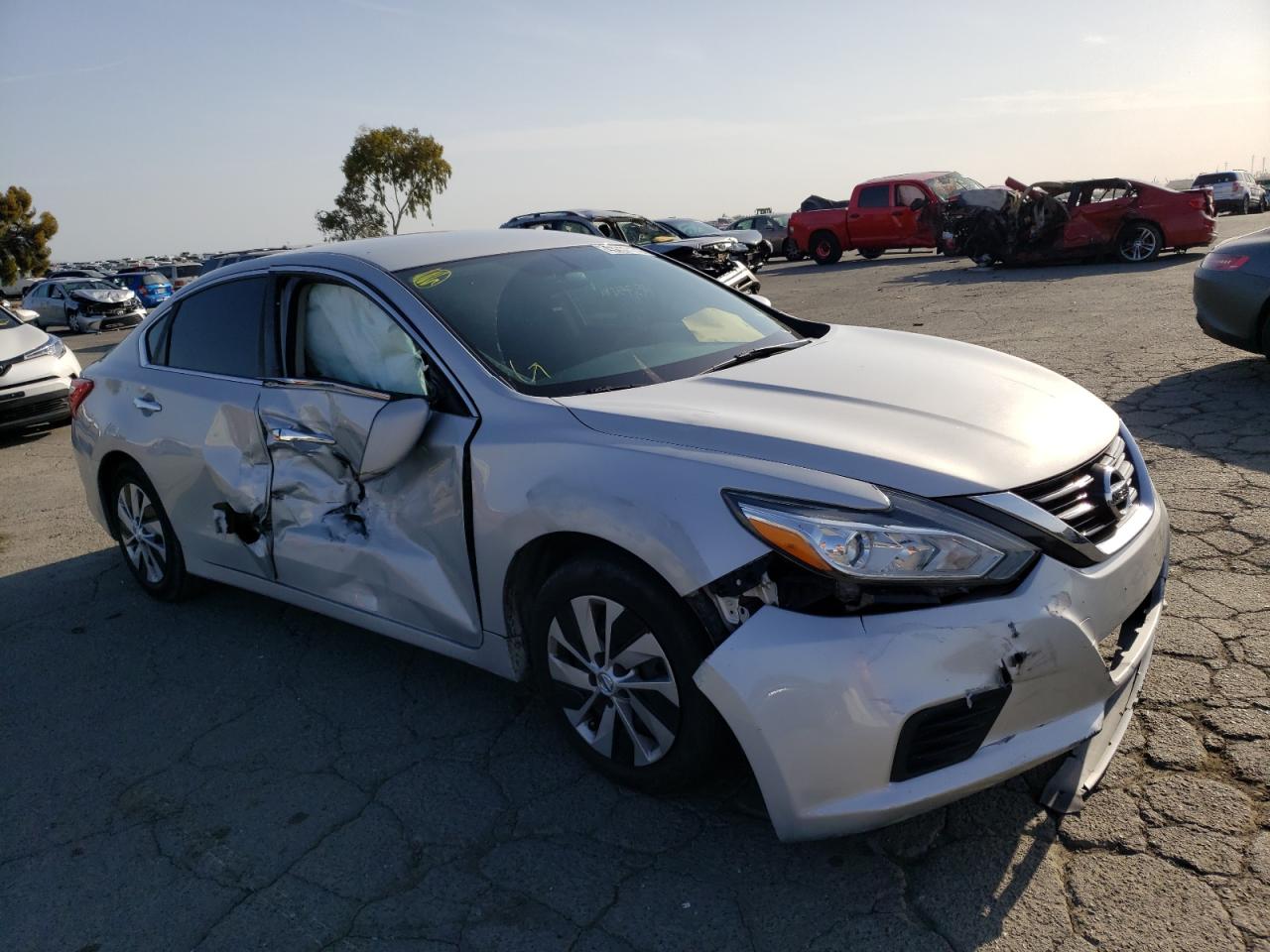NISSAN ALTIMA 2.5 2016 with VIN 1N4AL3AP8GC229825 - Photo from auction
