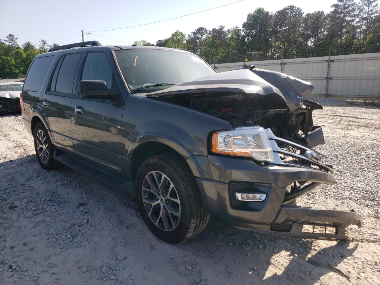 FORD EXPEDITION 2017 with VIN 1FMJU1HT1HEA46220 - Photo from auction