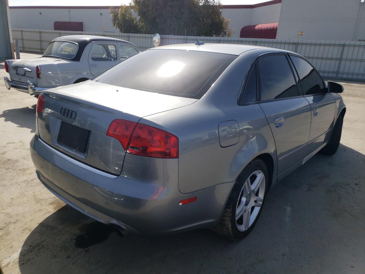 صورة رقم 4 من المزاد - 2008 AUDI A4 2.0T QU مع VIN WAUDF78E68A114919