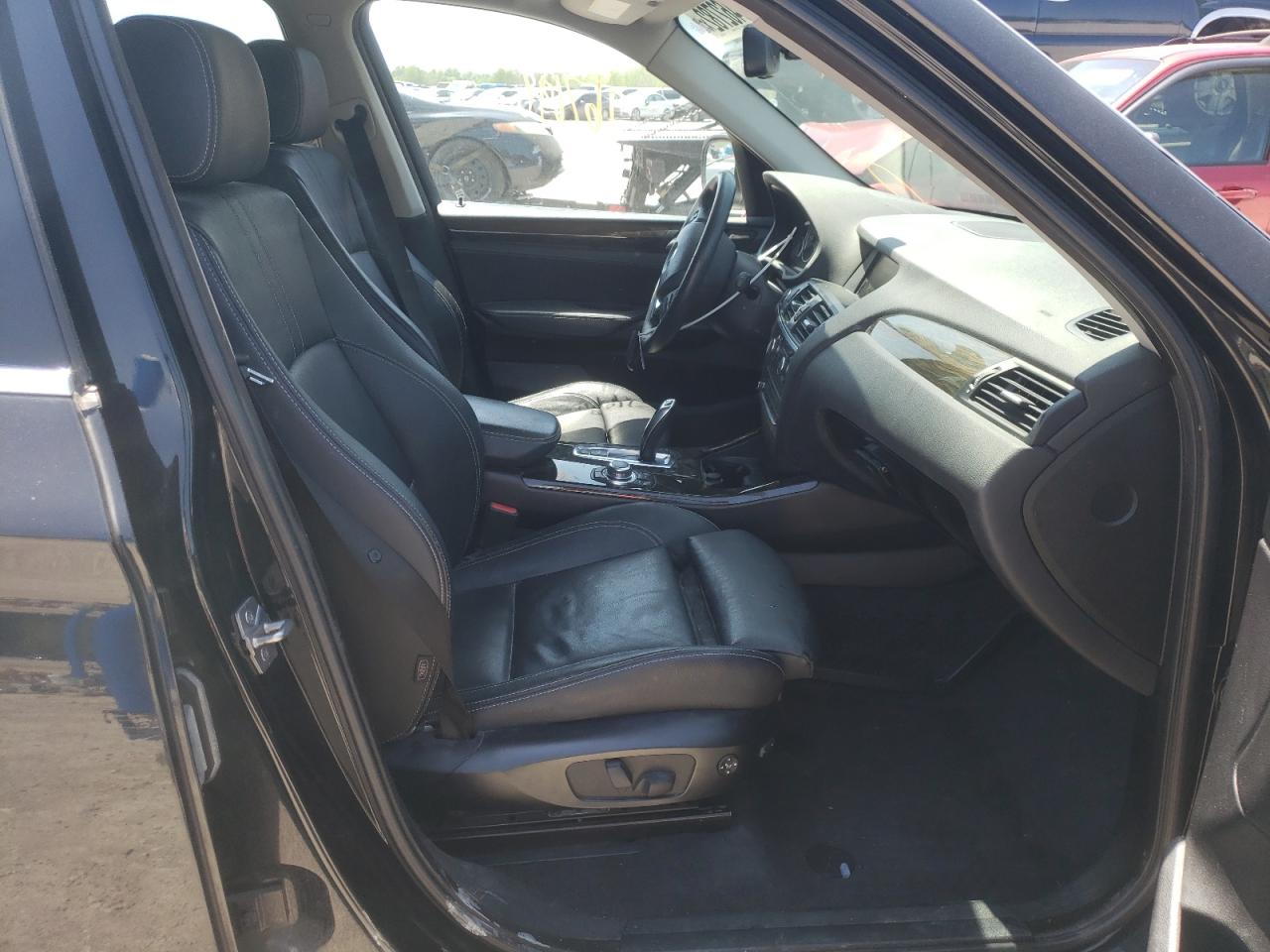 Photo 5 from auction – 2011 BMW X3 XDRIVE2 with VIN 5UXWX5C55BL716239
