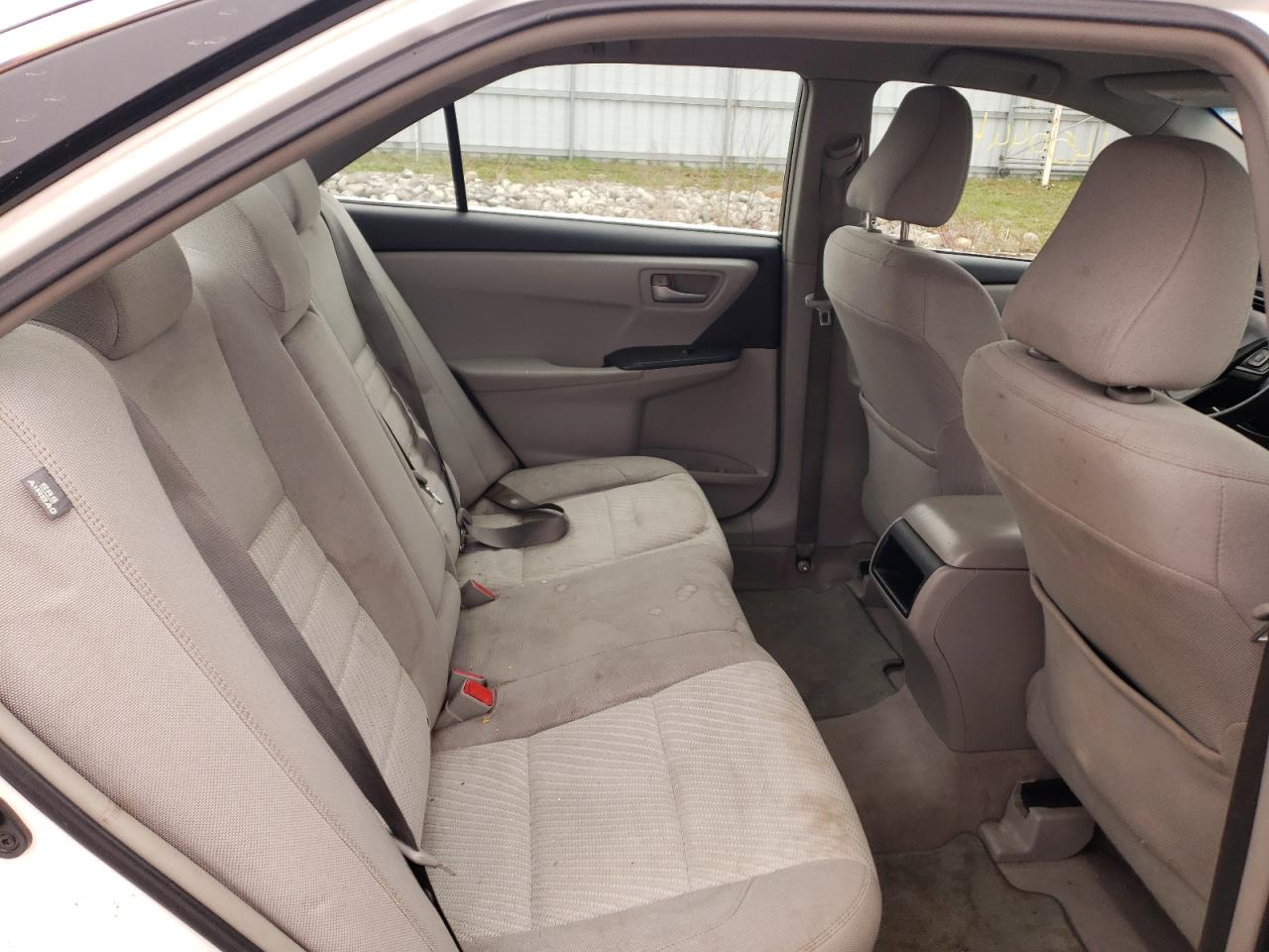 Photo 6 from auction – 2015 TOYOTA CAMRY LE with VIN 4T1BF1FK3FU018138