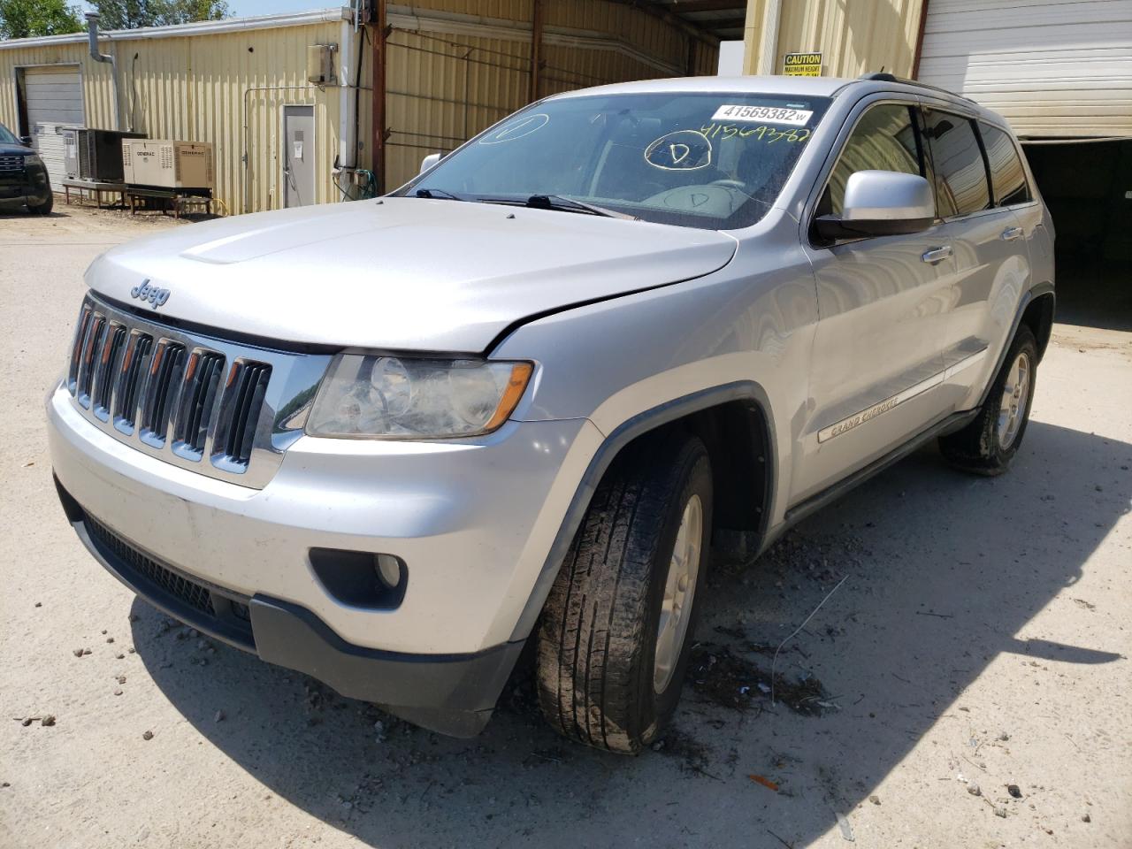 Photo 2 from auction – 2011 JEEP GRAND CHER with VIN 1J4RS4GG8BC531941