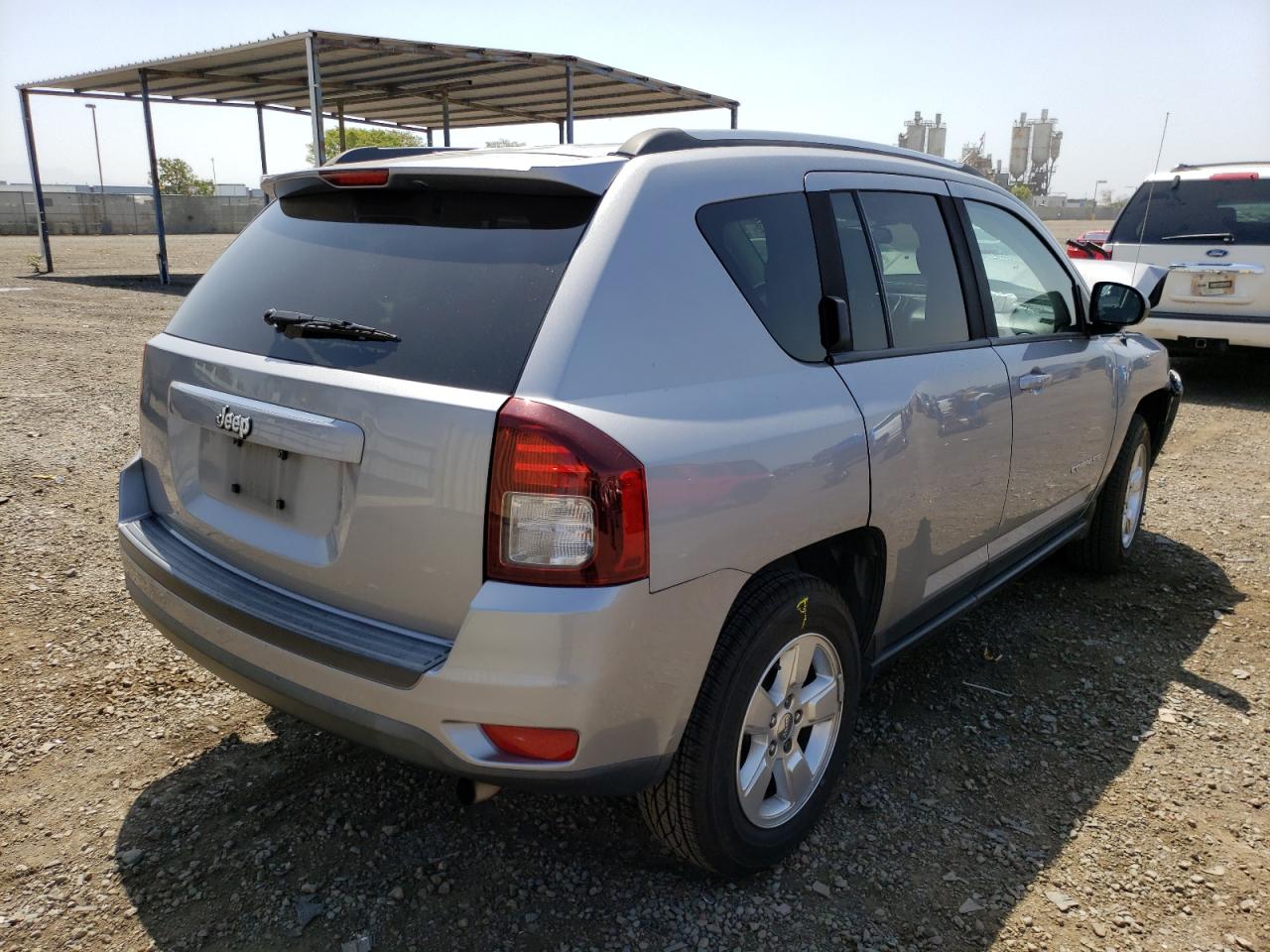 Foto 4 de la subasta – 2014 JEEP COMPASS SP con VIN 1C4NJCBA8ED817887