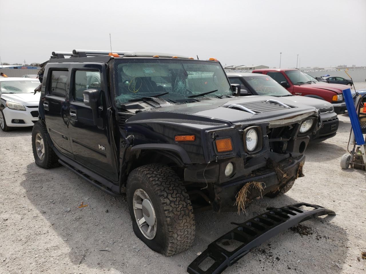 HUMMER H2 2007 with VIN 5GRGN23U17H100063 - Photo from auction