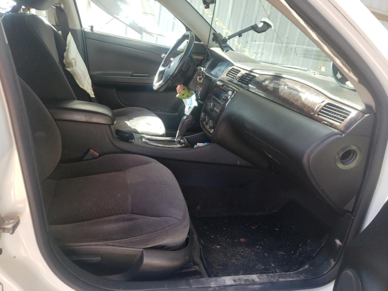 Photo 5 from auction – 2013 CHEVROLET IMPALA LS with VIN 2G1WF5E39D1171700