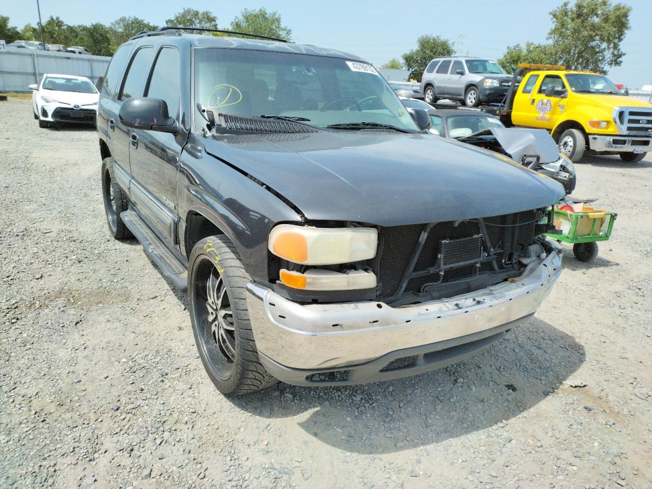 GMC YUKON 2004 with VIN 1GKEC13T54J171078 - Photo from auction