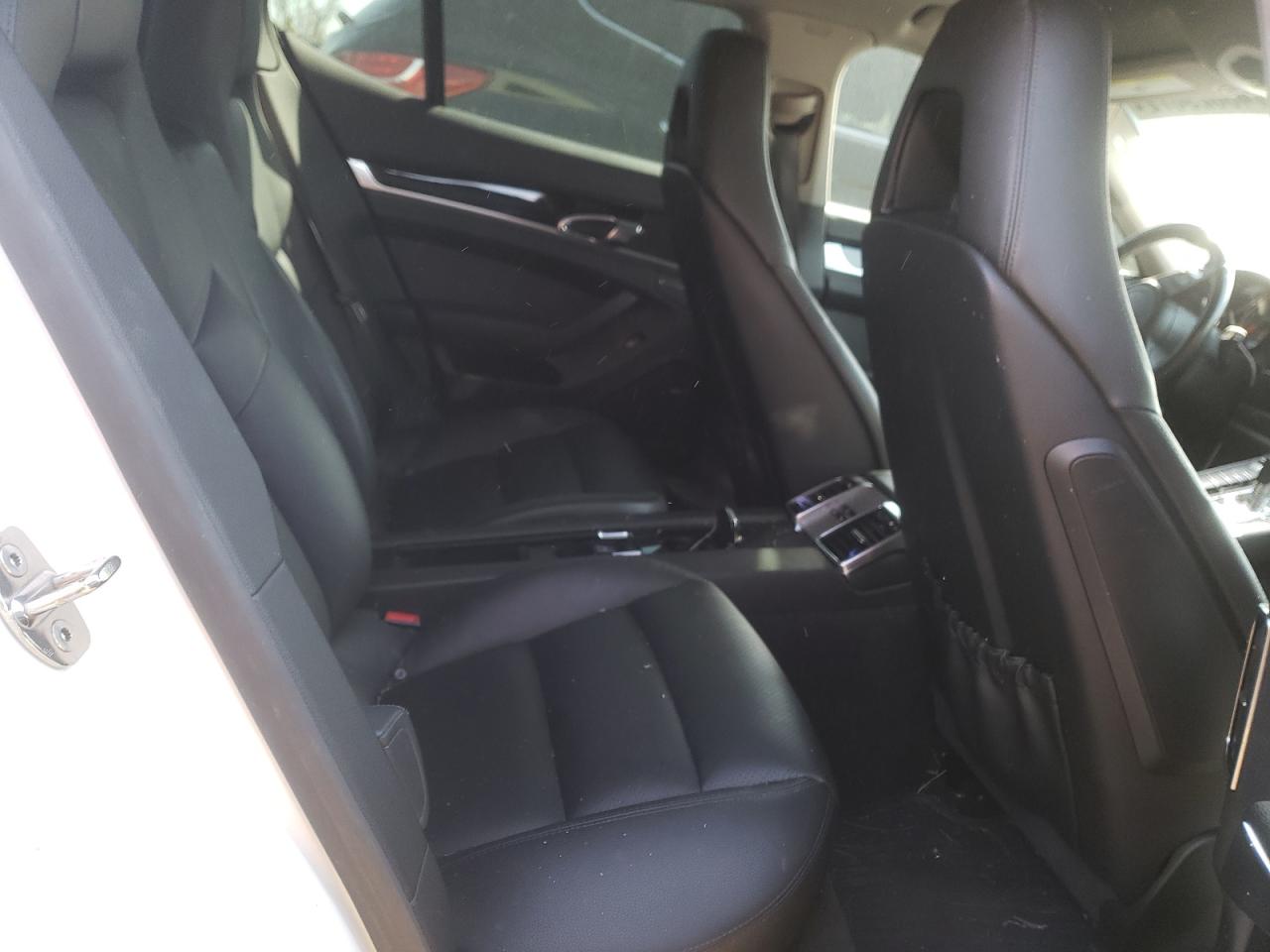 Photo 6 from auction – 2014 PORSCHE PANAMERA 2 with VIN WP0AA2A74EL014885