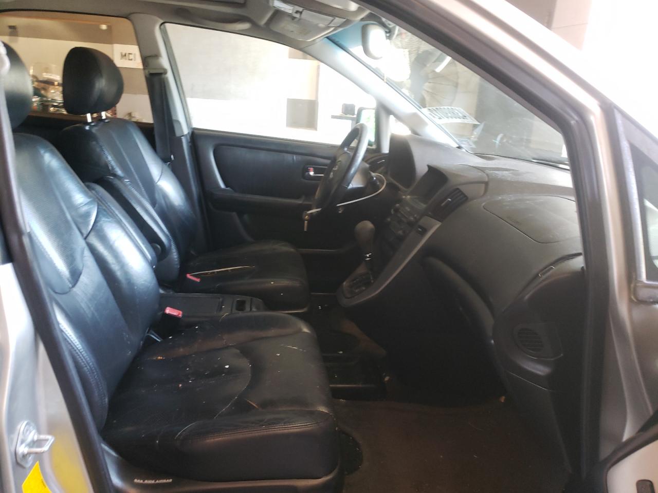 Photo 5 from auction – 2001 LEXUS RX 300 with VIN JTJHF10U010223812