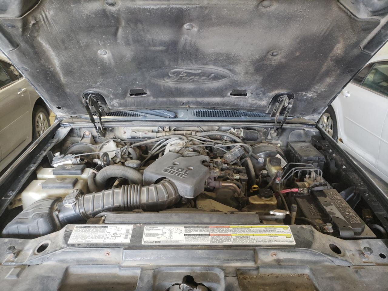 Photo 7 from auction – 2001 FORD EXPLORER S with VIN 1FMZU77E11UB51246