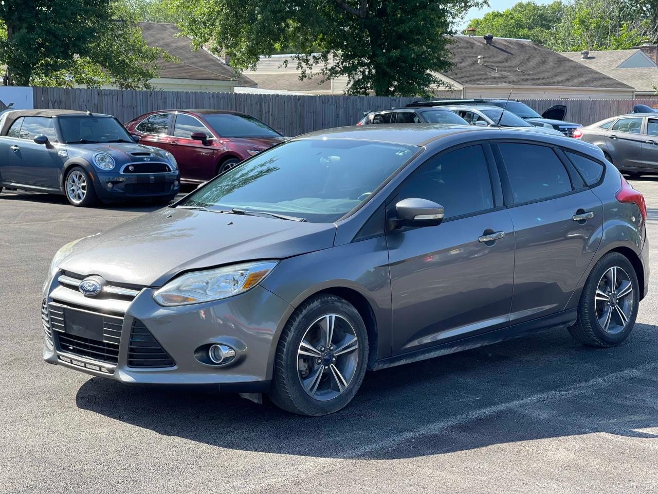Photo 2 from auction – 2014 FORD FOCUS SE with VIN 1FADP3K25EL115234