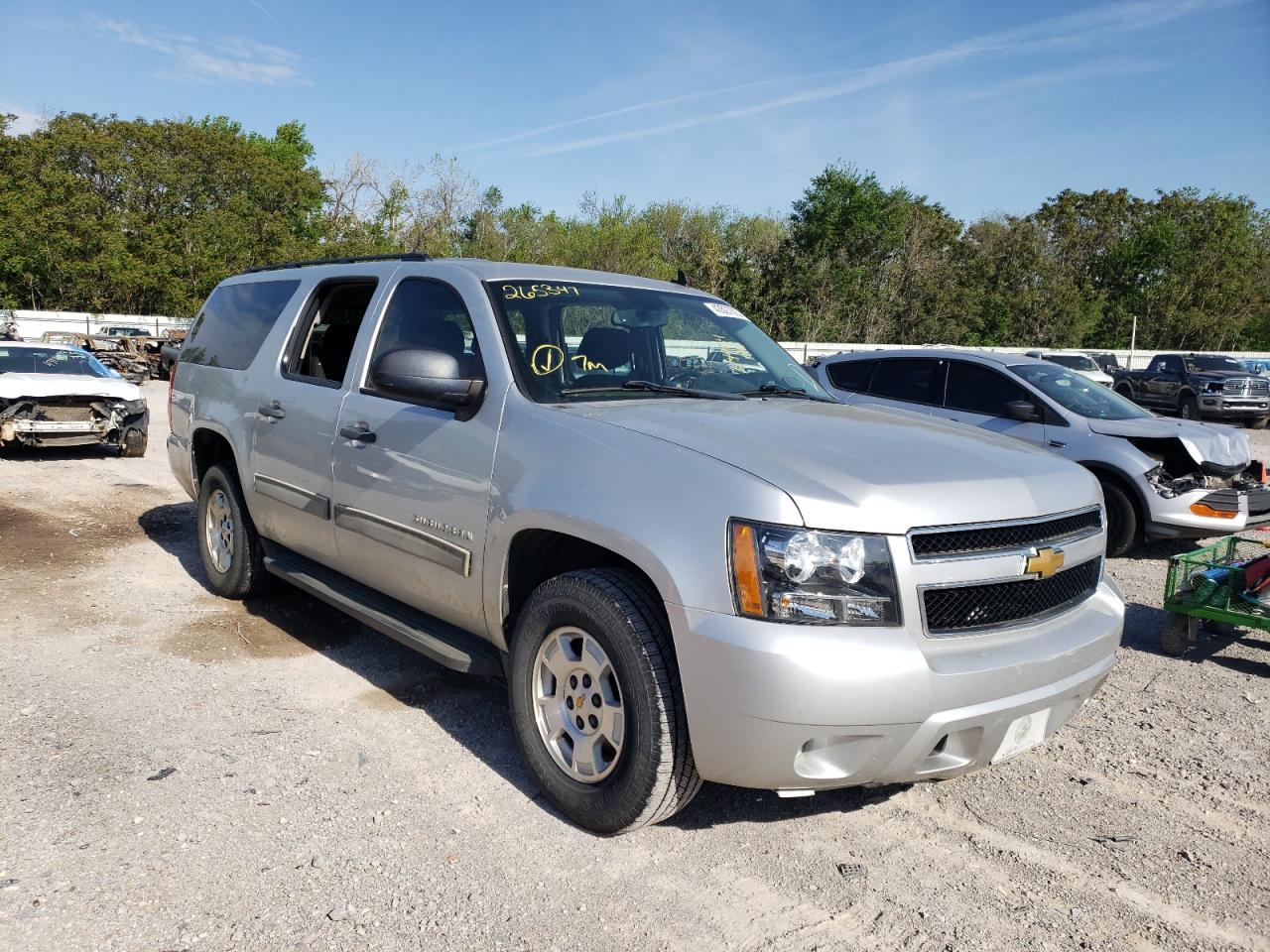 Photo 1 from auction – 2010 CHEVROLET SUBURBAN C with VIN 1GNUCHE06AR265347