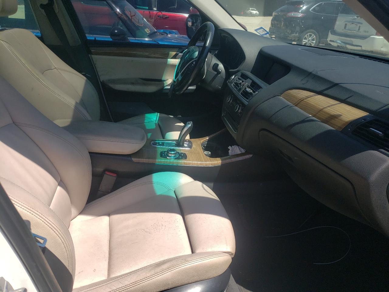 Photo 5 from auction – 2011 BMW X3 XDRIVE2 with VIN 5UXWX5C59BL715269
