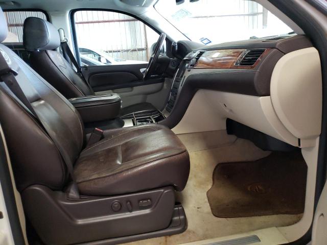 Photo 5 from auction – 2010 CADILLAC ESCALADE P with VIN 1GYUKFEJ7AR159847