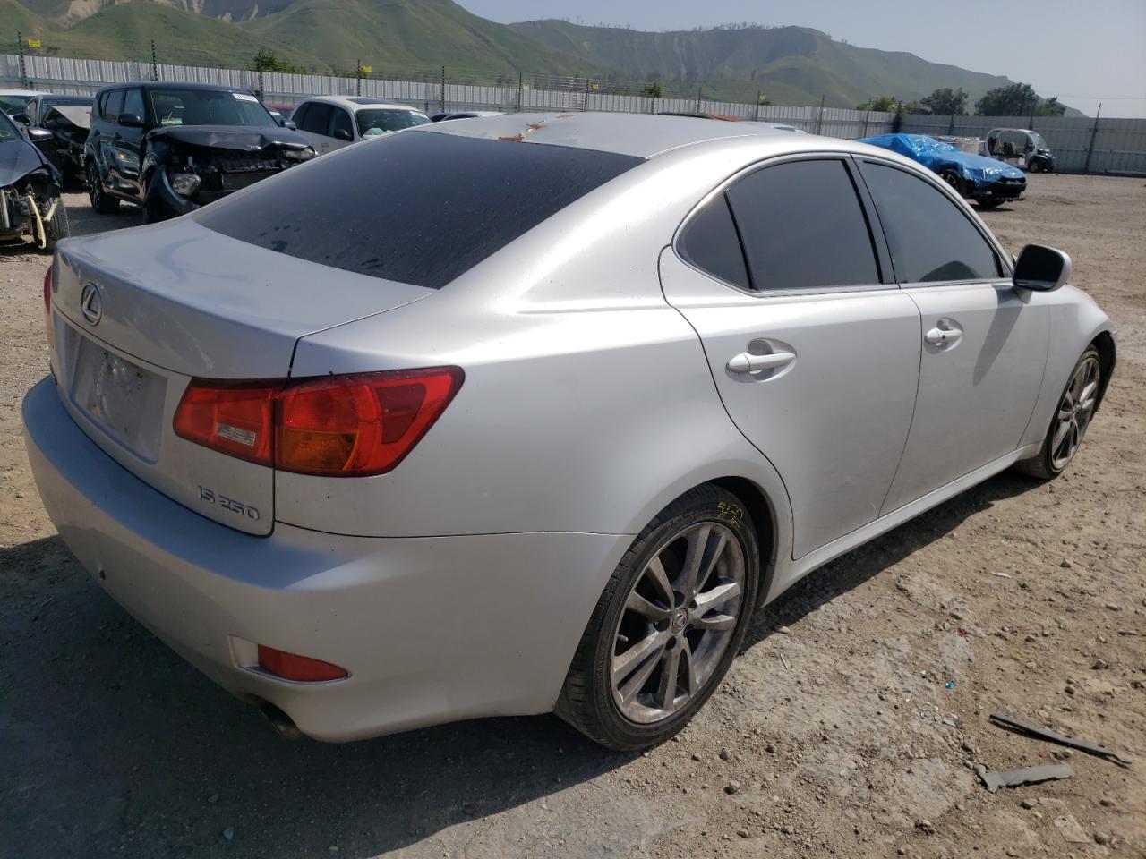 Photo 4 from auction – 2006 LEXUS IS 250 with VIN JTHBK262165023837