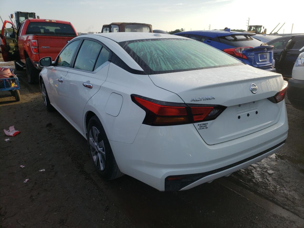 Photo 3 from auction – 2019 NISSAN ALTIMA S with VIN 1N4BL4BVXKC166081