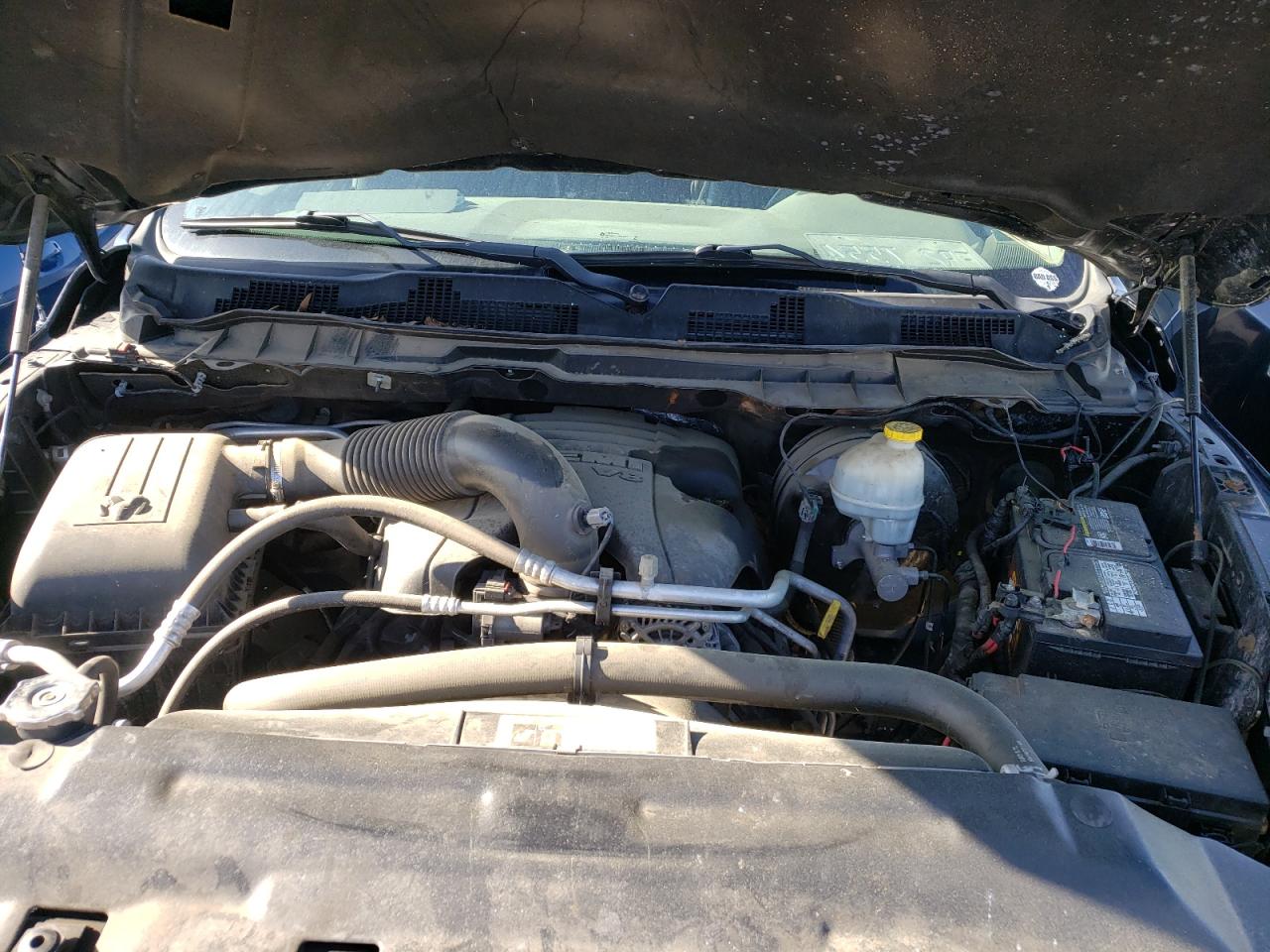 Photo 7 from auction – 2016 RAM 1500 ST with VIN 3C6JR6AT3GG130678