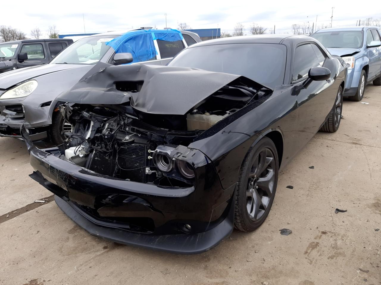 Photo 2 from auction – 2019 DODGE CHALLENGER with VIN 2C3CDZBT0KH551075