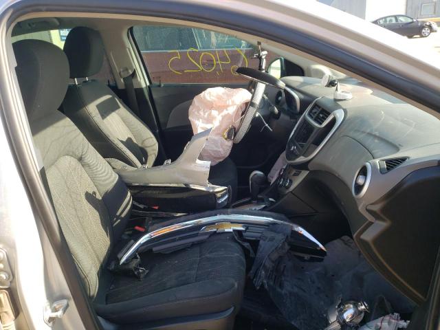 Photo 5 from auction – 2019 CHEVROLET SONIC LT with VIN 1G1JD5SB3K4120223