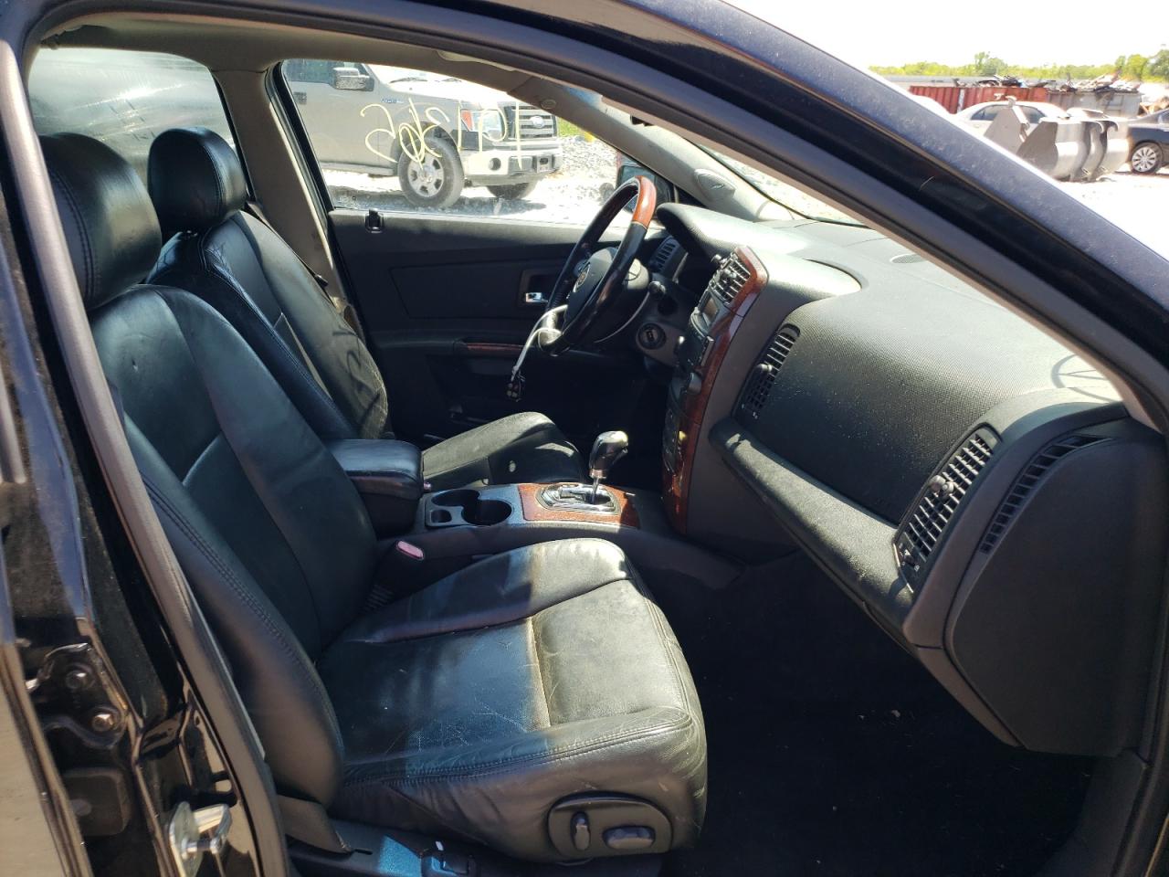 Photo 5 from auction – 2007 CADILLAC CTS HI FEA with VIN 1G6DP577770117262