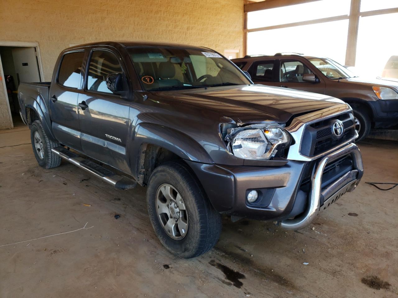 TOYOTA TACOMA DOU 2012 with VIN 5TFLU4EN6CX044495 - Photo from auction