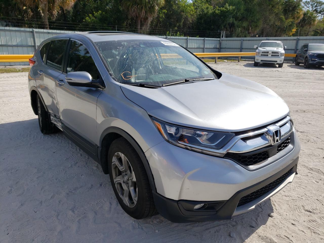 HONDA CR-V EXL 2017 with VIN 7FARW1H8XHE044191 - Photo from auction
