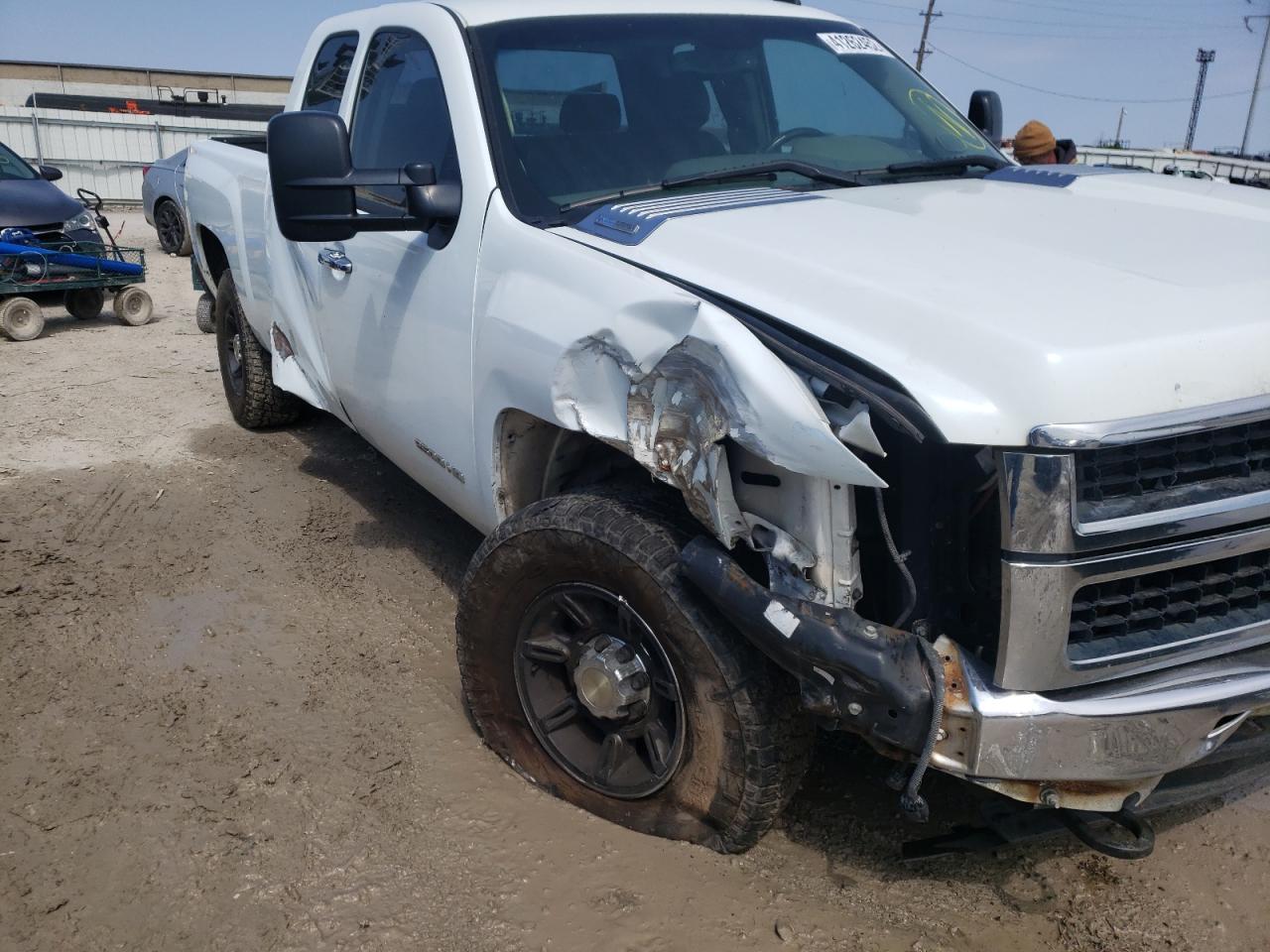 Photo 9 from auction – 2008 CHEVROLET SILVERADO with VIN 1GCHK29618E214235