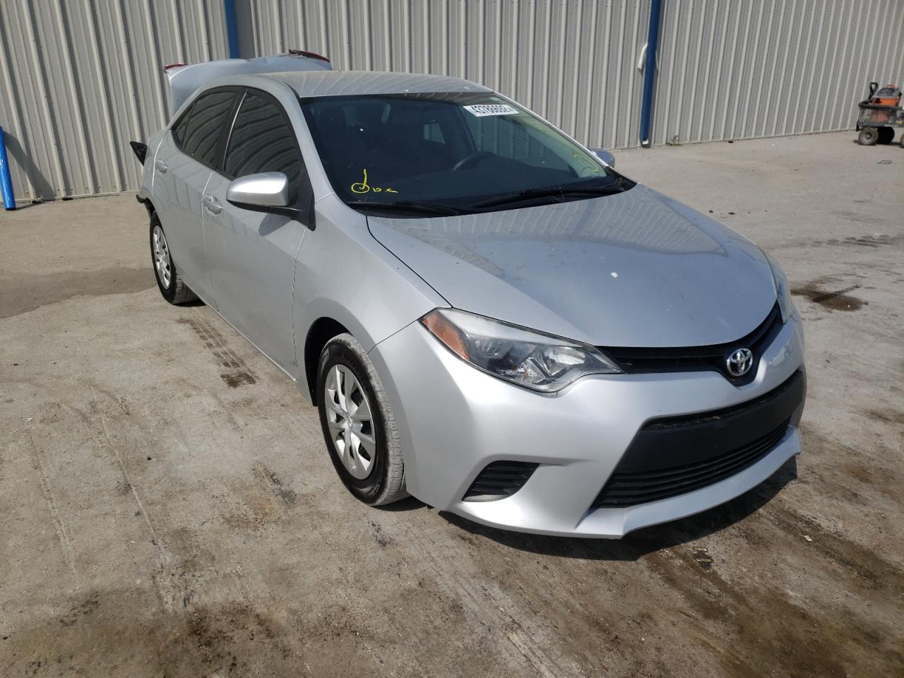 TOYOTA COROLLA L 2015 with VIN 5YFBURHE9FP248201 - Photo from auction