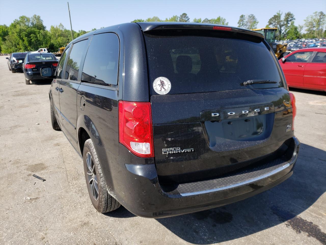 Photo 3 from auction – 2015 DODGE GRAND CARA with VIN 2C4RDGEG9FR564089