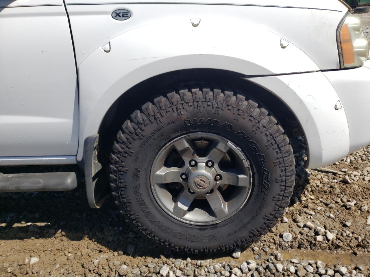 Photo 9 from auction – 2004 NISSAN FRONTIER C with VIN 1N6ED29X54C481645