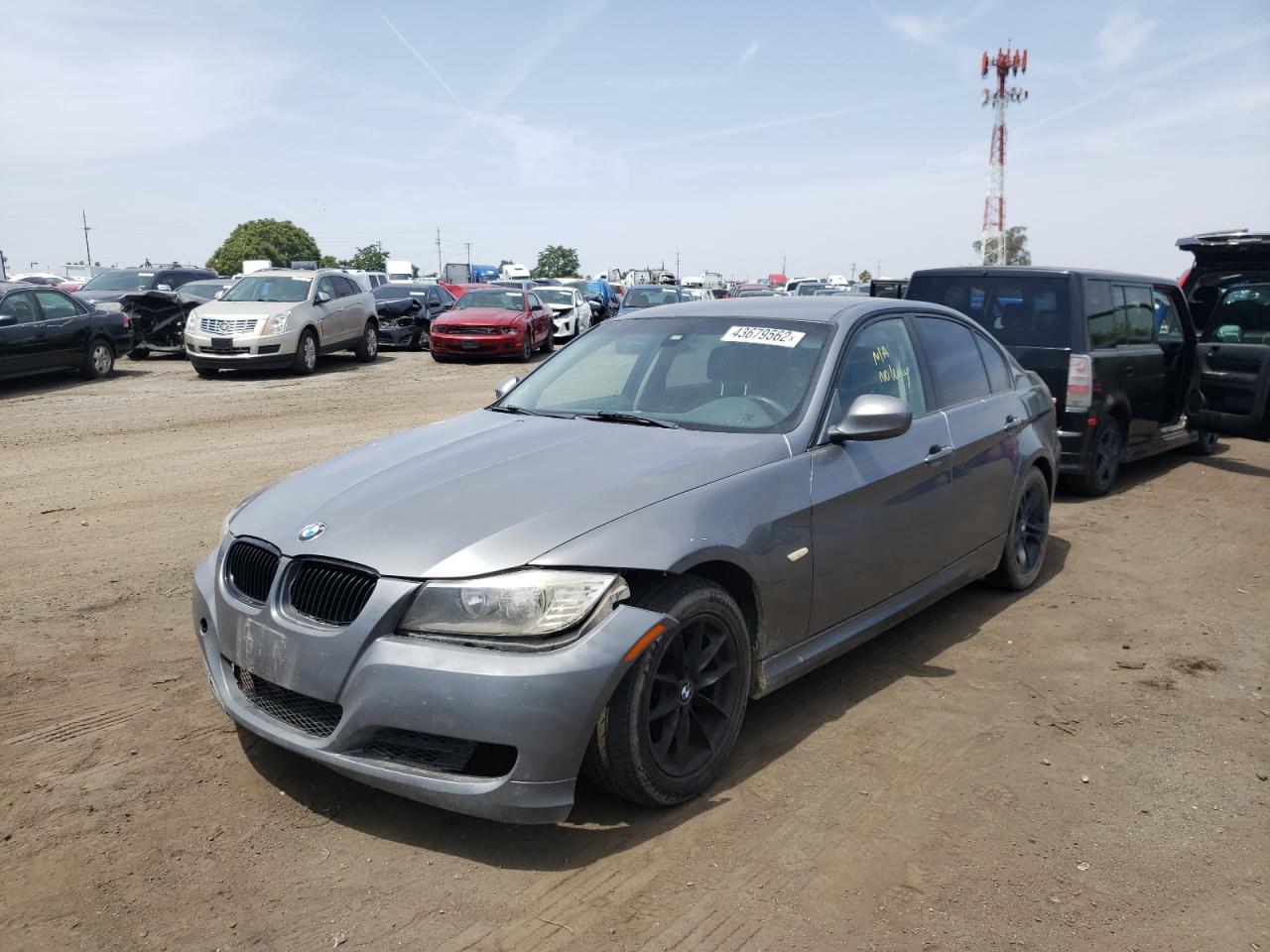 Photo 2 from auction – 2011 BMW 328 I with VIN WBAPH7C56BE850287