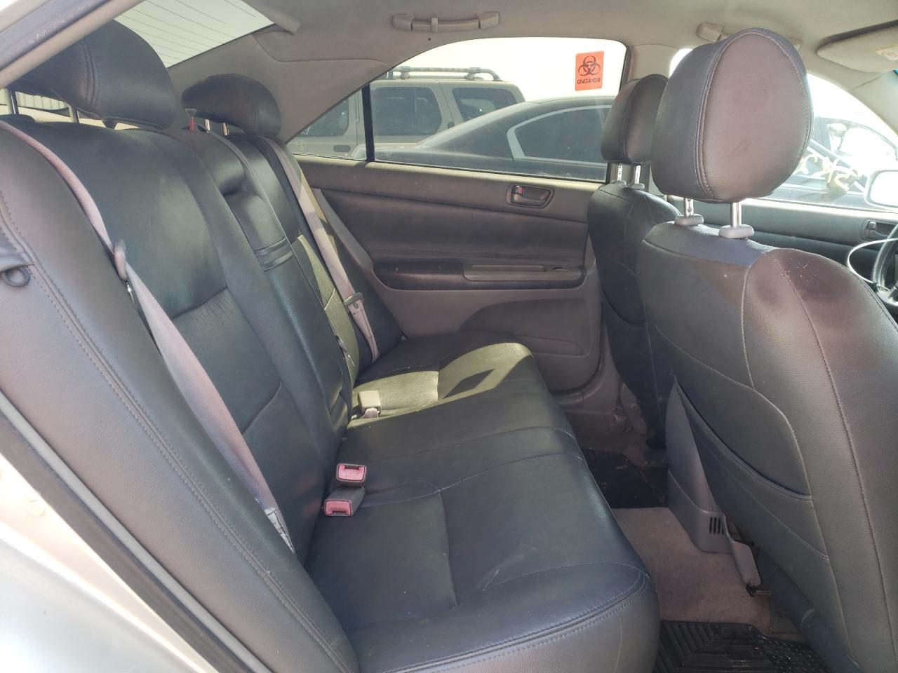 Photo 6 from auction – 2002 TOYOTA CAMRY LE with VIN JTDBE32K520124987