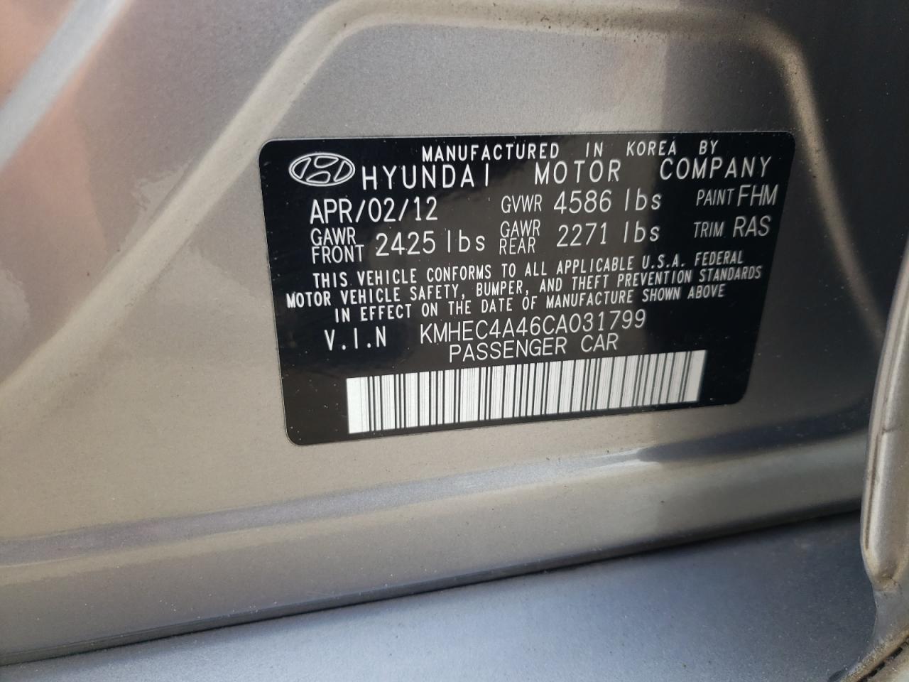 Photo 10 from auction – 2012 HYUNDAI SONATA HYB with VIN KMHEC4A46CA031799