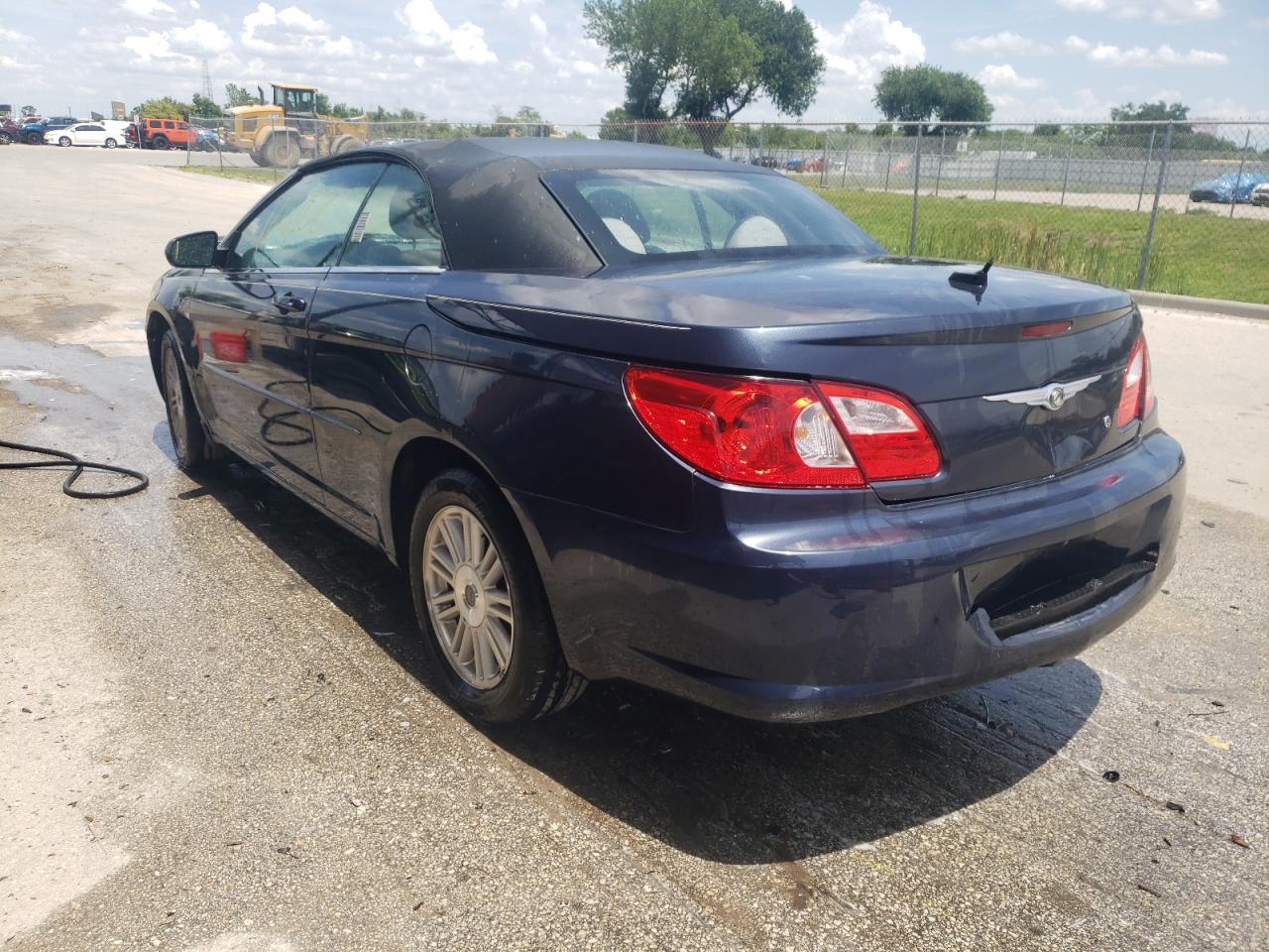 Photo 3 from auction – 2008 CHRYSLER SEBRING with VIN 1C3LC45K78N218655
