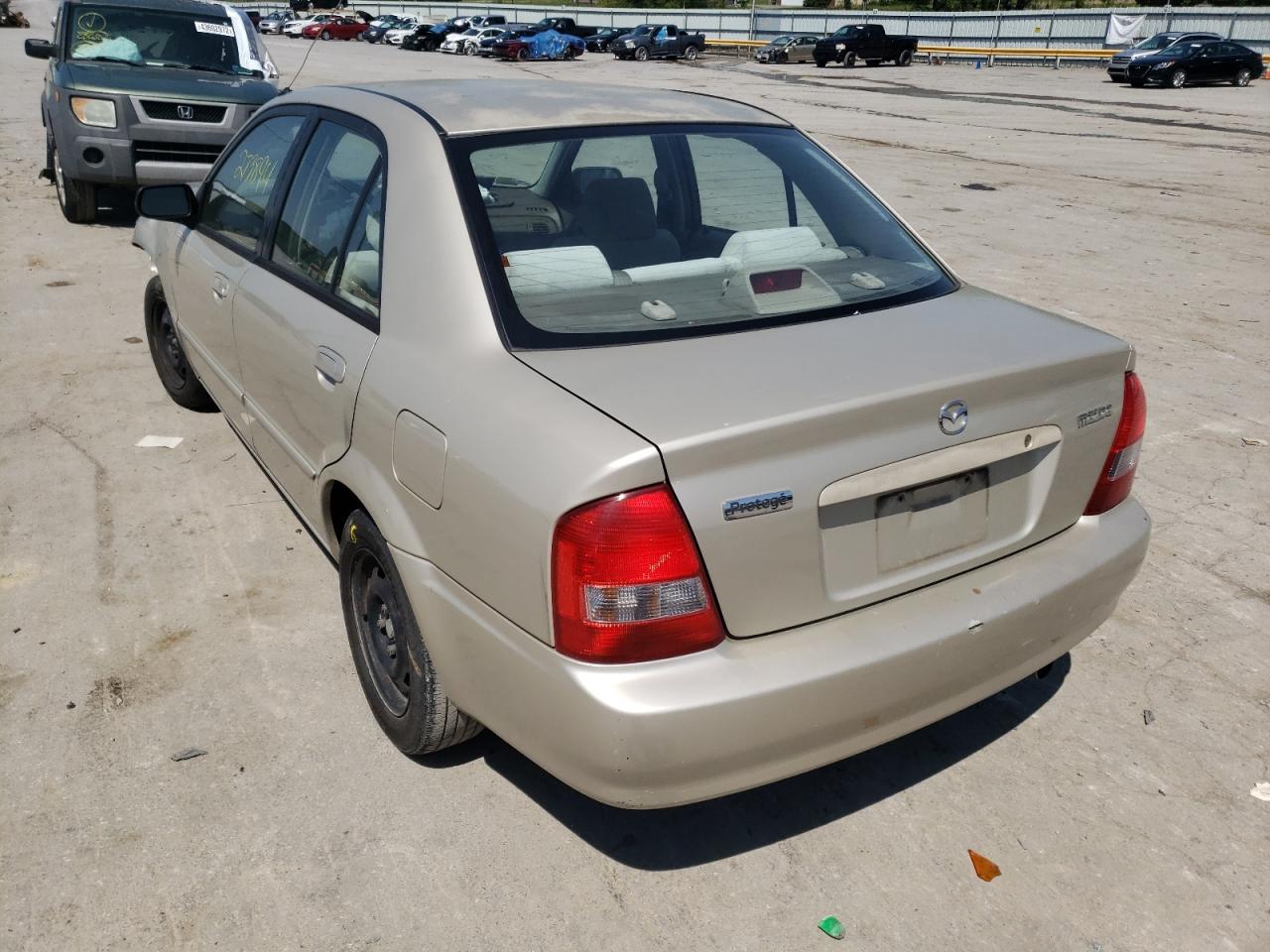 Photo 3 from auction – 2000 MAZDA PROTEGE DX with VIN JM1BJ2227Y0293939