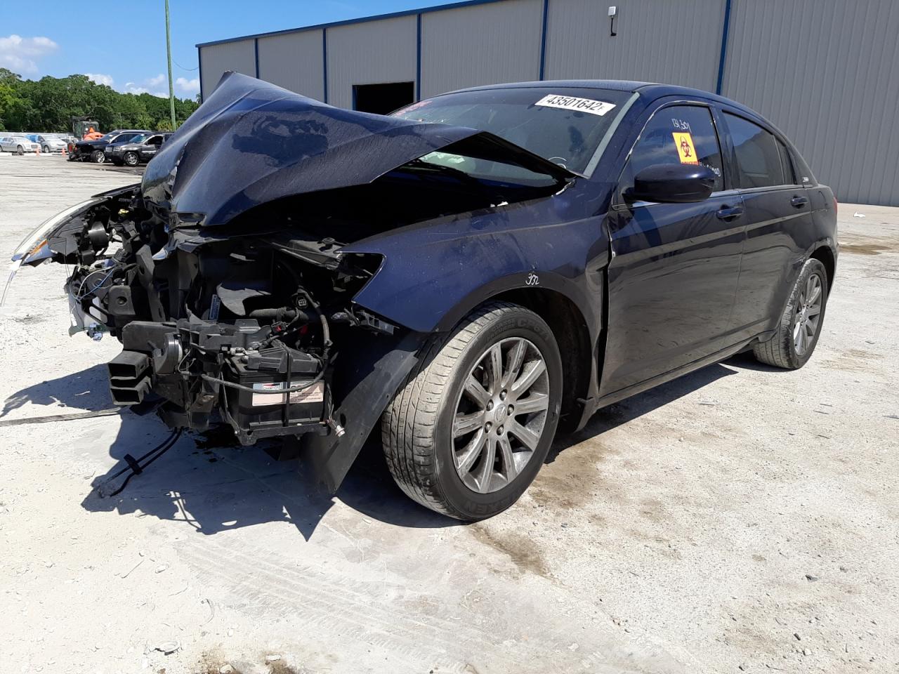 Photo 2 from auction – 2012 CHRYSLER 200 TOURIN with VIN 1C3CCBBB3CN267563