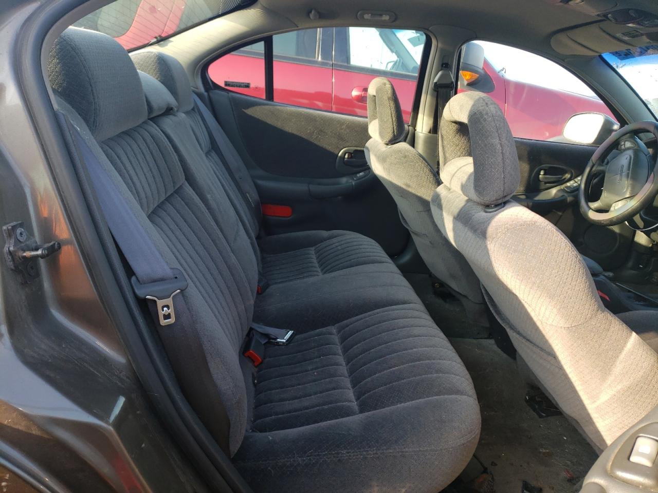 Photo 6 from auction – 2000 PONTIAC GRAND PRIX with VIN 1G2WP52K9YF335093