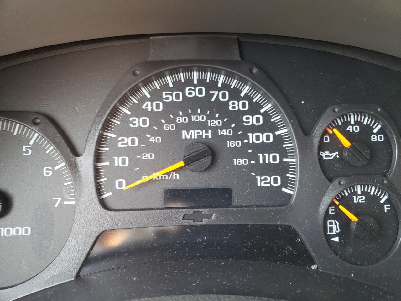 Photo 8 from auction – 2004 CHEVROLET TRAILBLAZE with VIN 1GNDT13S942195030