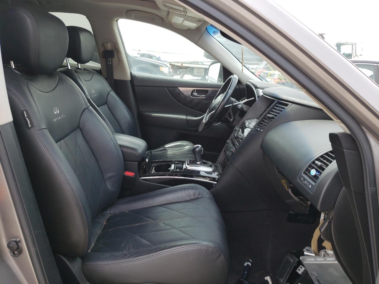 Photo 5 from auction – 2009 INFINITI FX35 with VIN JNRAS18W49M150387